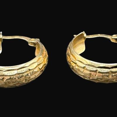 Sale Photo Thumbnail #43: **WIRE TRANSFER IS REQUIRED IF SHIPPED.** [2.53g] These Mid-Century style hoop earrings are marked “Turkey.”  Chased earrings throughout. Approximately .75" in diameter. **ALL PRECIOUS METALS SALES ARE FINAL. NO REFUNDS WILL BE GIVEN FOR ANY REASON.**