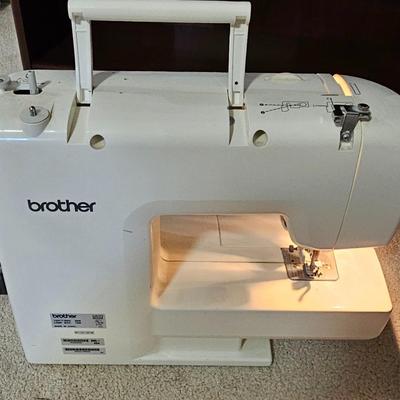 Brother XL 5500 Sewing Machine & Sewing Notions (BGB-JS)