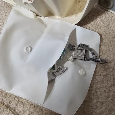 Brother XL 5500 Sewing Machine & Sewing Notions (BGB-JS)