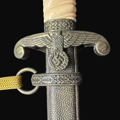 Sale Photo Thumbnail #67: Two tone mixed metals. Measurement: 15.5"L (overall).  [JP]