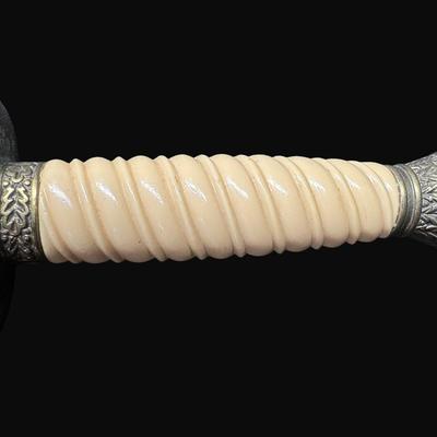 Sale Photo Thumbnail #70: Two tone mixed metals. Measurement: 15.5"L (overall).  [JP]