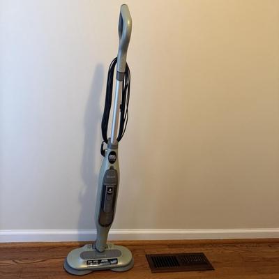 Shark Stick Vacuum & Sonicscrub Mop (L-MG)