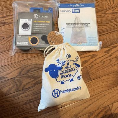 Laundry Baskets & More Laundry Items (L-MG)