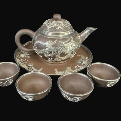 Sale Photo Thumbnail #125: Includes a teapot, four cups, and servette. Total of six pieces. Sterling silver confirmed with Niton XRF precious metals analyzer. [CS]