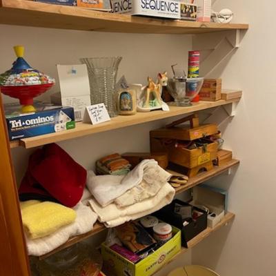 Sale Photo Thumbnail #33: You get everything in the picture. And a vintage shoe shine box.