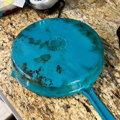 Wagner Ware & Martha Stewart Cast Iron Skillets (K-RG)