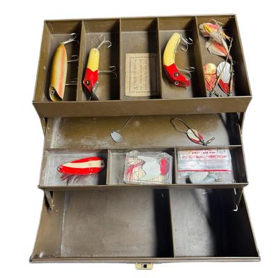 Sale Photo Thumbnail #131: Includes South Bend Bass-Orenos, and more. Measurement of box: 12.5" x 6.5" x 7". [CS]