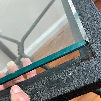 Matching Beveled Glass Top Coffee & Side Table (D-RG)