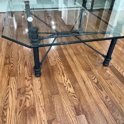 Matching Beveled Glass Top Coffee & Side Table (D-RG)