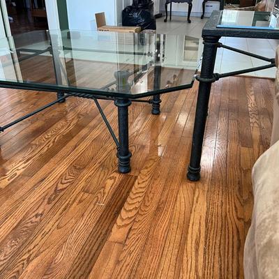 Matching Beveled Glass Top Coffee & Side Table (D-RG)