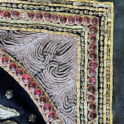 Kalaga Tapestry Wall Hanging (D-RG)