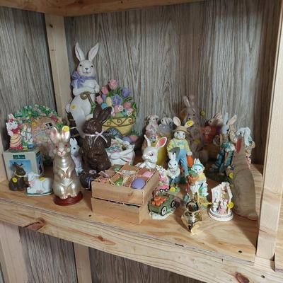 Sale Photo Thumbnail #43: A great lot of easter (rabbits) in all different shapes and sizes.