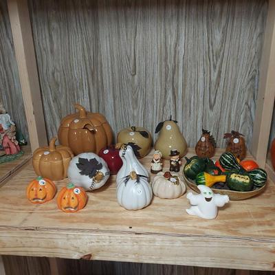 Sale Photo Thumbnail #45: A great lot for both holidays just in time for Thanksgiving.