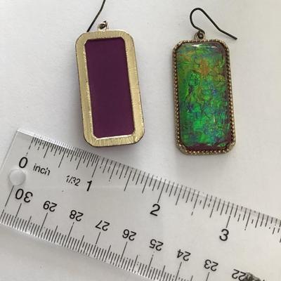 Cool vintage, goldtone statement earrings