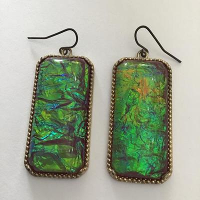 Cool vintage, goldtone statement earrings