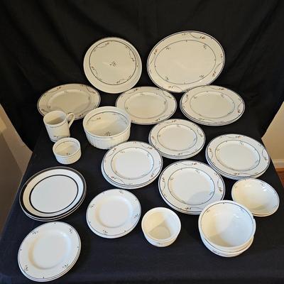 Ariana Town & Country Fine China Collection by Gorham (K-JS)