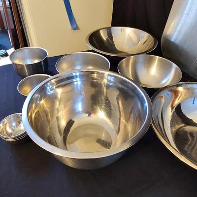 Kitchen Stainless & Glass Utensils, Bowls, Racks & More (K-JS)