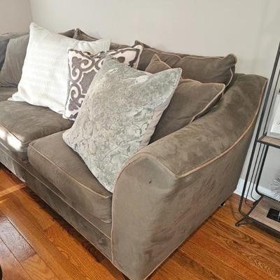 Sale Photo Thumbnail #93