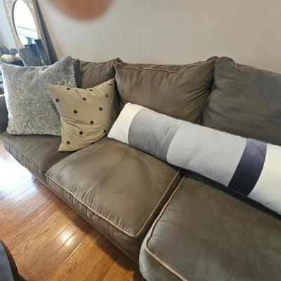 Sale Photo Thumbnail #99