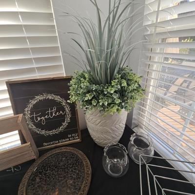 Sale Photo Thumbnail #164