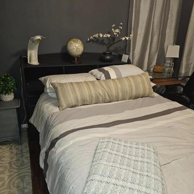 Sale Photo Thumbnail #210