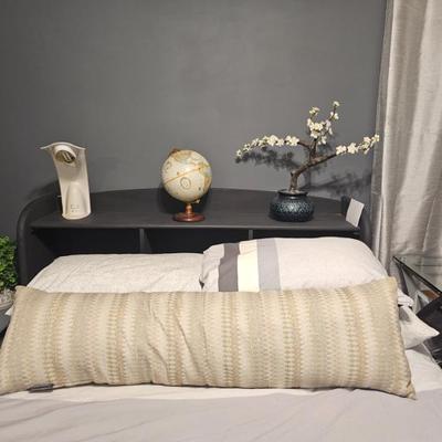 Sale Photo Thumbnail #212