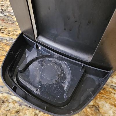 Keurig Coffee Maker & Spin Rack w/Pods (K-JS)