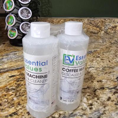 Keurig Coffee Maker & Spin Rack w/Pods (K-JS)