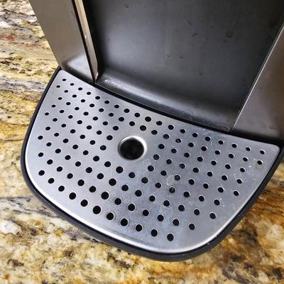 Keurig Coffee Maker & Spin Rack w/Pods (K-JS)