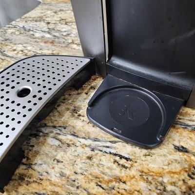 Keurig Coffee Maker & Spin Rack w/Pods (K-JS)