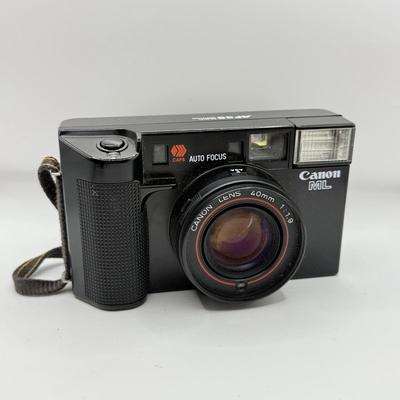 LOT 47K: Vintage Canon AF35ML 35mm Film Camera