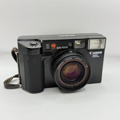 LOT 47K: Vintage Canon AF35ML 35mm Film Camera