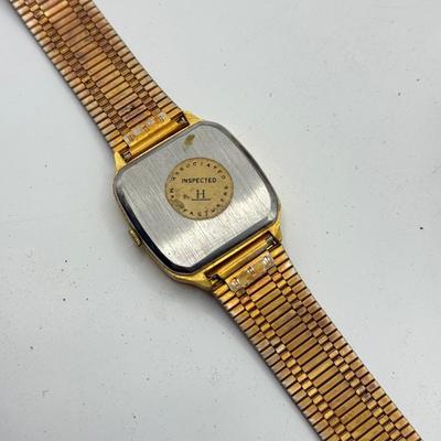 LOT 48J: Men’s Watches: Enato, Jules Jurgensen, Bulova & Seiko