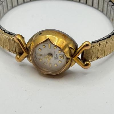 LOT 49J: Vintage Ladies Watches: Lanco 17 Jewels, Unichron 17 Jewels & More