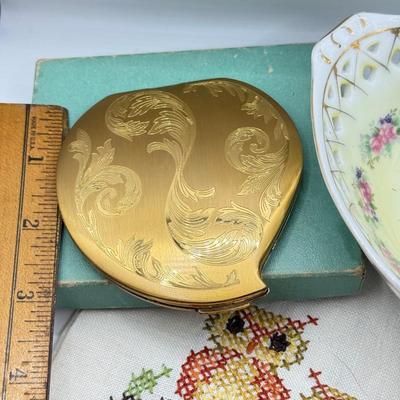 LOT 56K: Vintage Elgin America Compact, Pierced Japanese Porcelain Dish, Brooches & Owl Cross Stitch