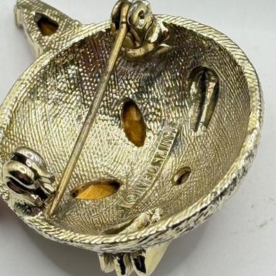 LOT 59J: Pins & Brooches; Cat, Trifari & More