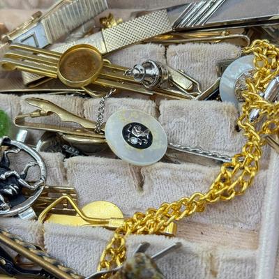 LOT 60J: Large Collection of Men’s Jewelry including Swank & More
