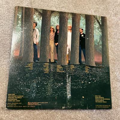 LOT 102L: Vinyl Records: Queen, Rush, Bruce Springsteen & Styx