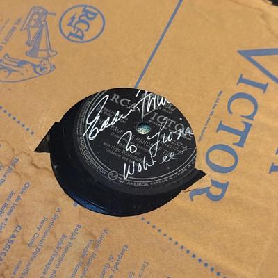 LOT 103L: Large Collection of Vinyl Records: Sinatra, Streisand & More