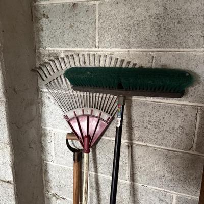 LOT 109G: Rake, Shovels, Brooms & Stools