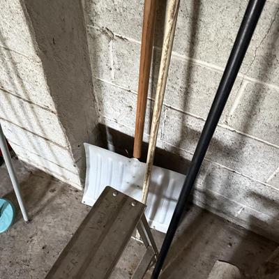 LOT 109G: Rake, Shovels, Brooms & Stools