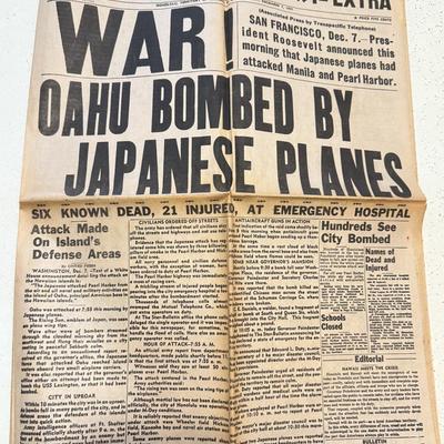 LOT 110K: Honolulu Star Bulletin WWII Dec 1971 Newspaper & NIB SEALED Gas Mask