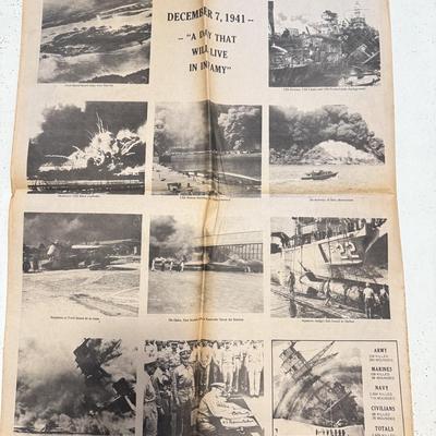 LOT 110K: Honolulu Star Bulletin WWII Dec 1971 Newspaper & NIB SEALED Gas Mask