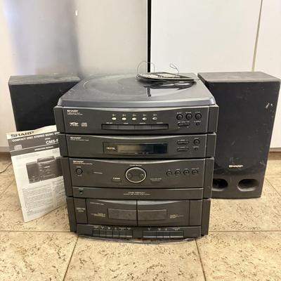 LOT 111K: Sharp CD Stereo Music System