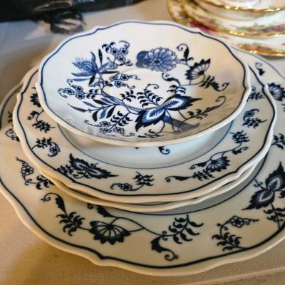 Sale Photo Thumbnail #381