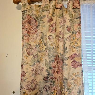 Sale Photo Thumbnail #447