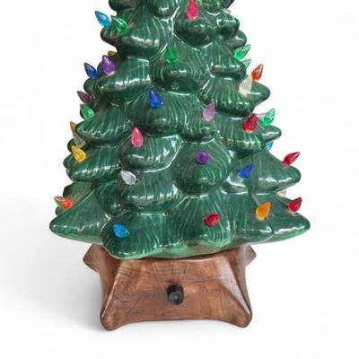 Sale Photo Thumbnail #107: Ceramic 
Missing a few of the bulbs that light up. Can be purchased on Amazon or craft store.