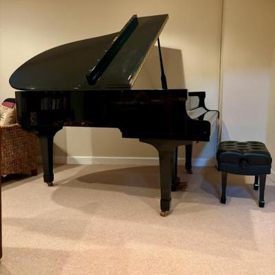 Sale Photo Thumbnail #141: From the 90s 
Recently tuned 
In excellent condition 
Must be picked up from Center City Philadelphia