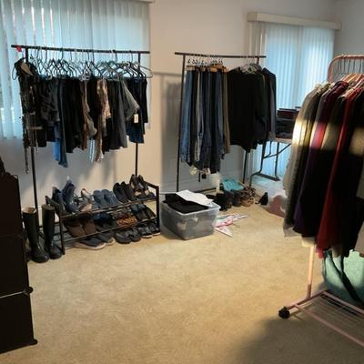 Sale Photo Thumbnail #127