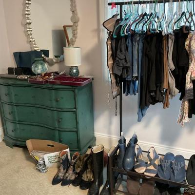 Sale Photo Thumbnail #130